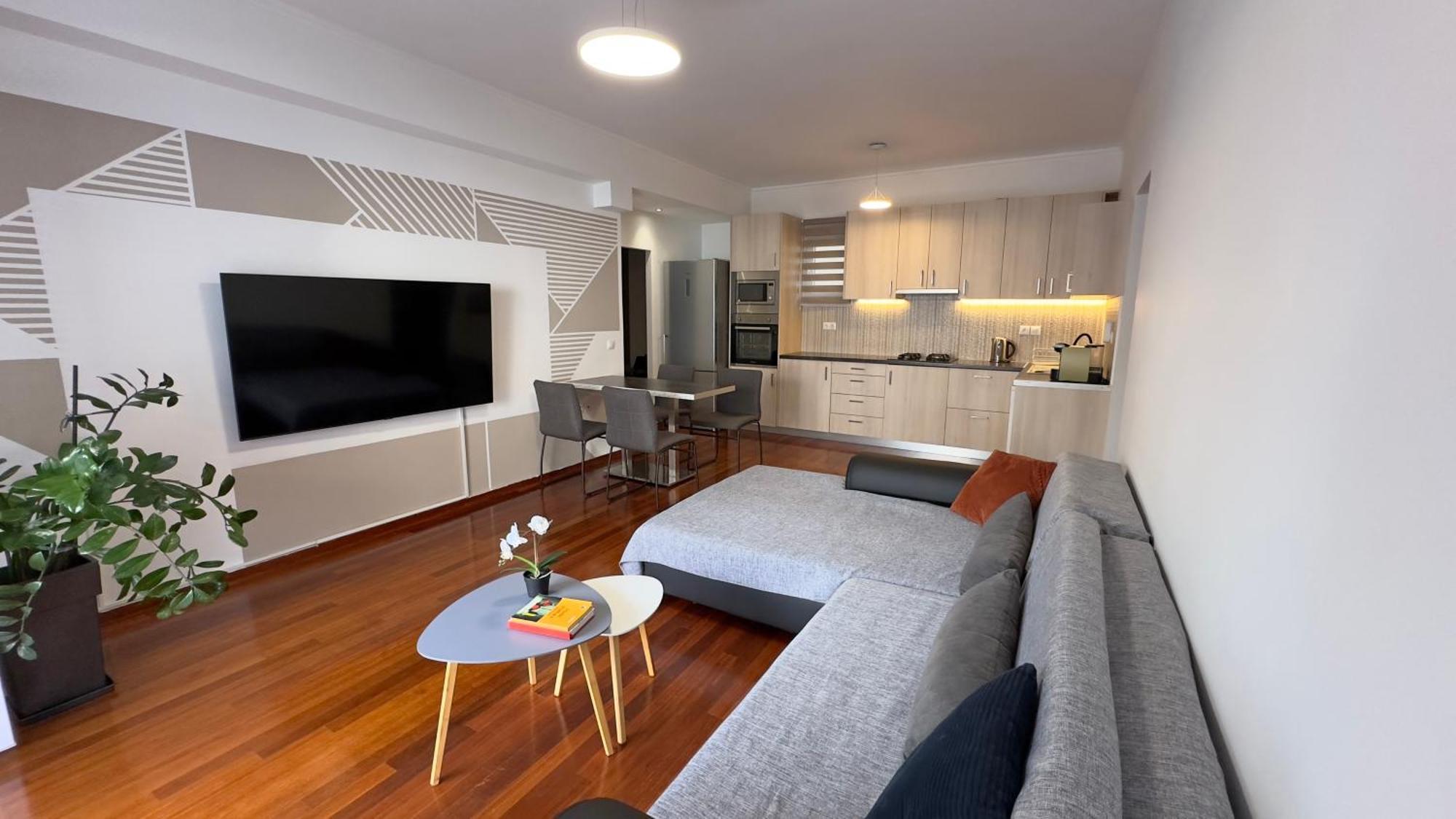 Two Bedroom Luxury Apartment. Apartment Athens